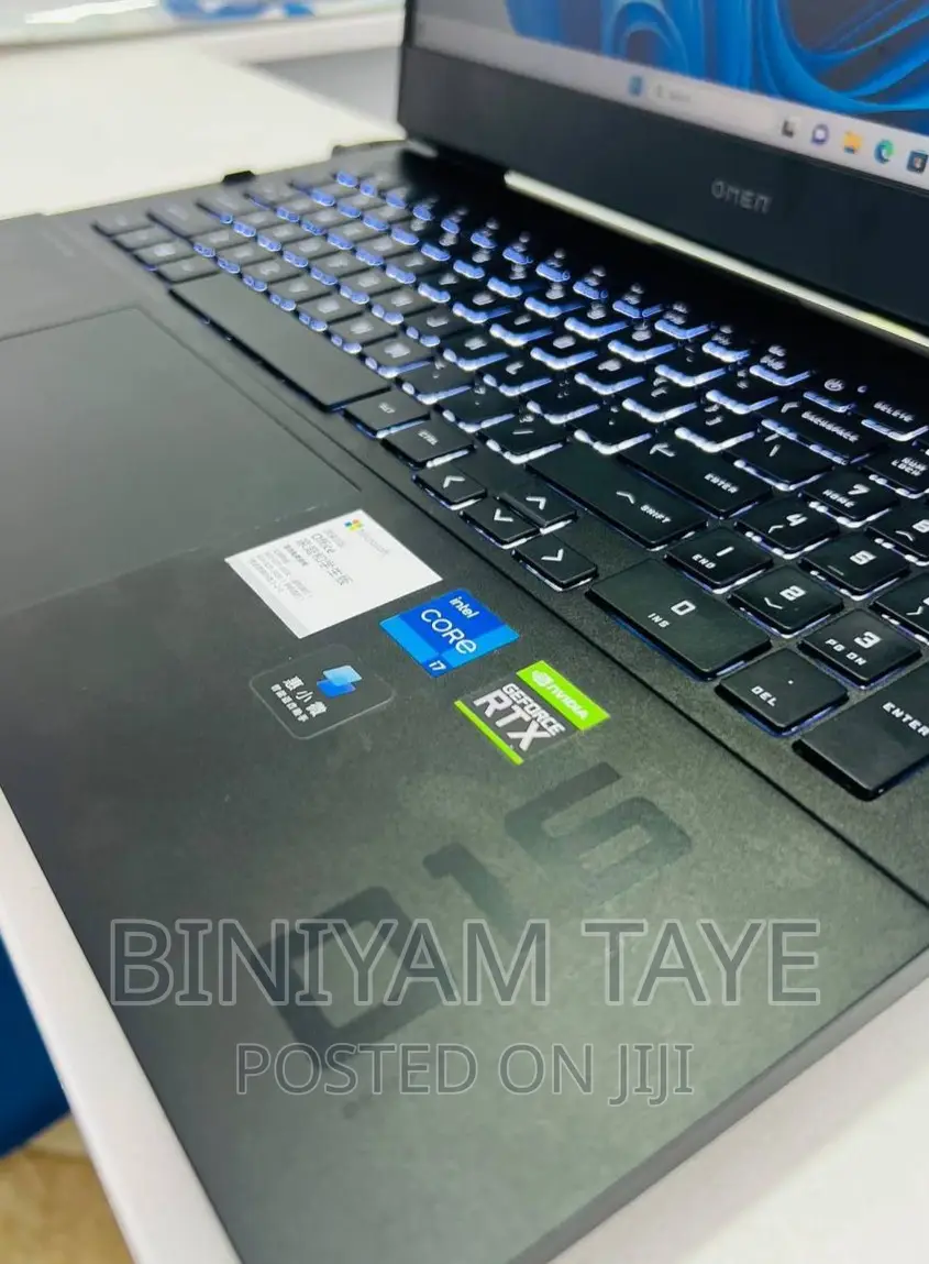 New Laptop HP Omen 16 16GB Intel Core I7 SSD 512GB
