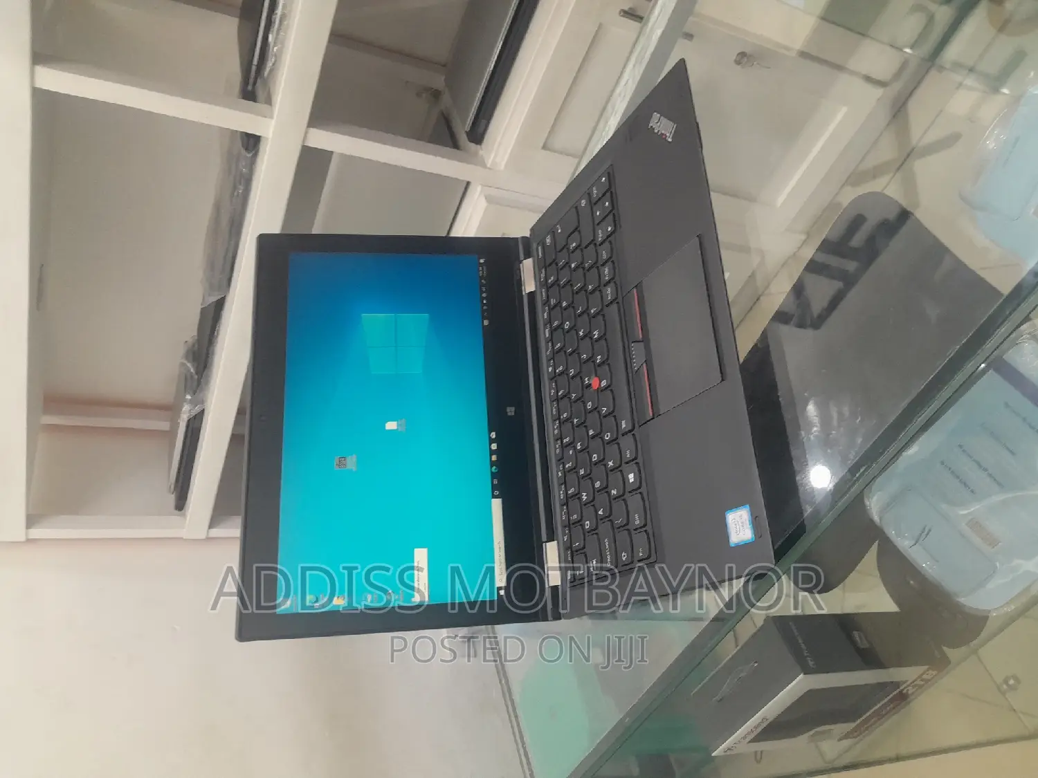 New Laptop Lenovo ThinkPad Yoga 8GB Intel Core I5 SSD 512GB