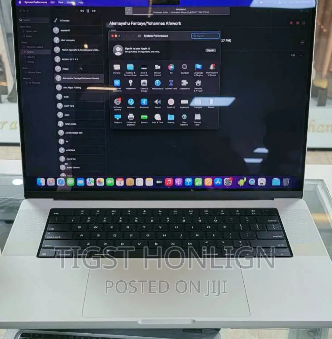New Laptop Apple MacBook Pro M1 16GB Apple M1 SSD 512GB