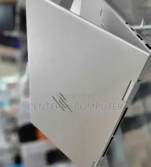 New Laptop HP Envy 17 16GB Intel Core I7 SSD 512GB