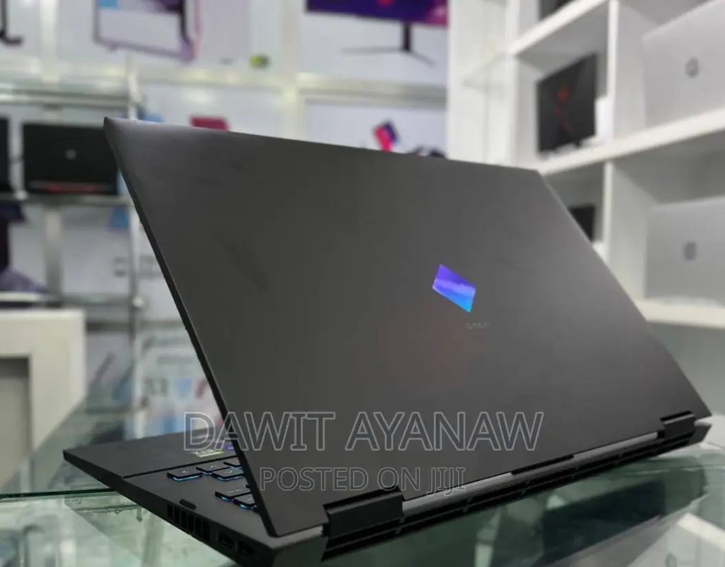 New Laptop HP Omen 17 16GB Intel Core I7 SSD 1T