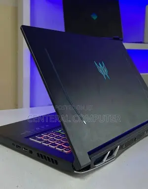 New Laptop Acer Predator Helios 300 16GB Intel Core I7 SSD 1T