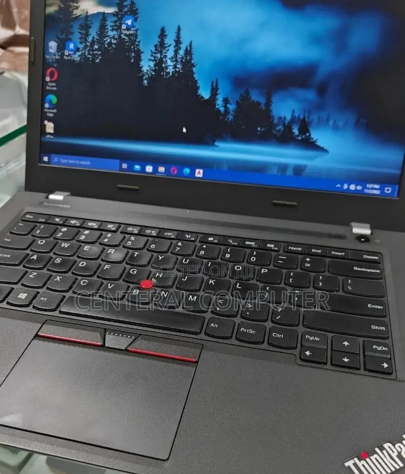 New Laptop Lenovo ThinkPad Yoga 8GB Intel Core I5 HDD 1T