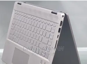 New Laptop HP Pavilion 15 8GB Intel Core I7 SSD 256GB