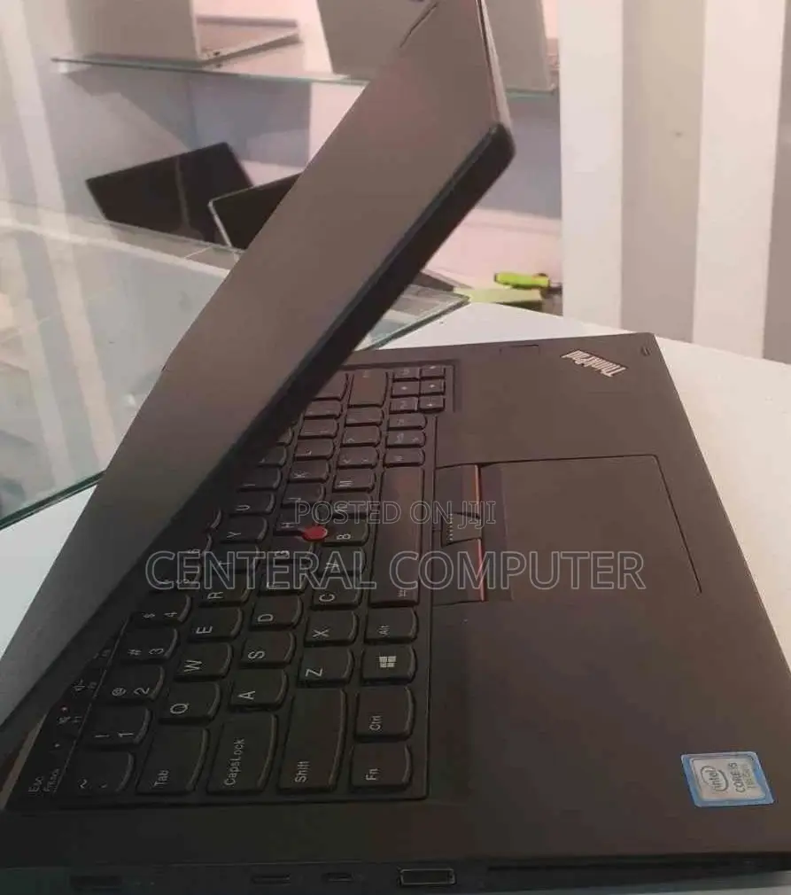 New Laptop Lenovo ThinkPad Yoga 370 8GB Intel Core I5 SSD 512GB