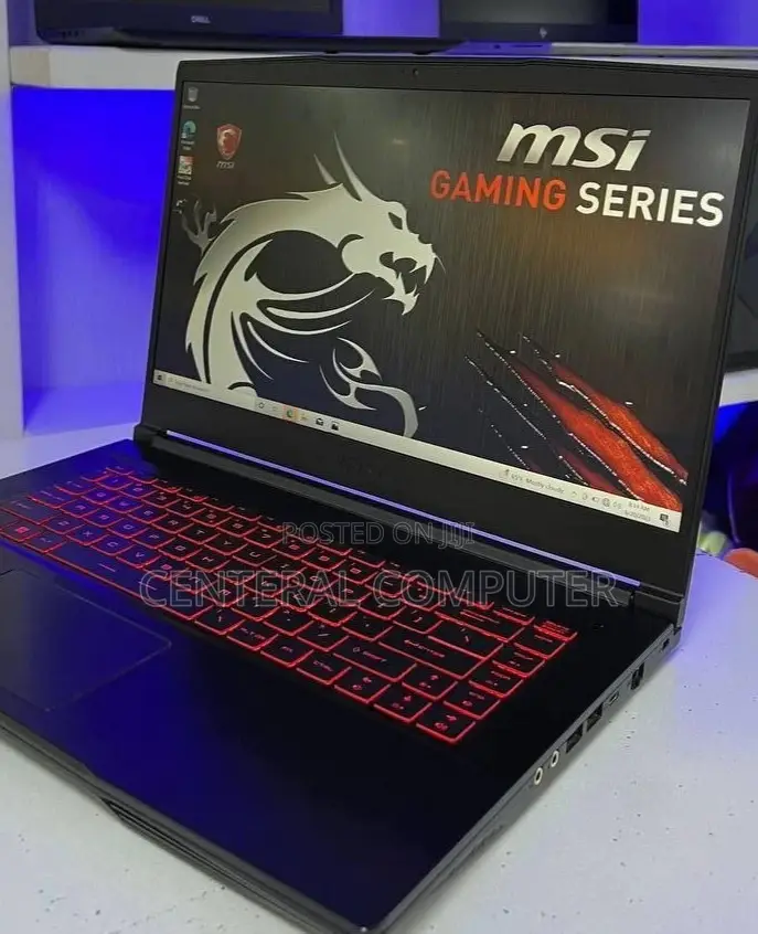 New Laptop MSI Pulse GL66 8GB Intel Core I5 SSD 512GB