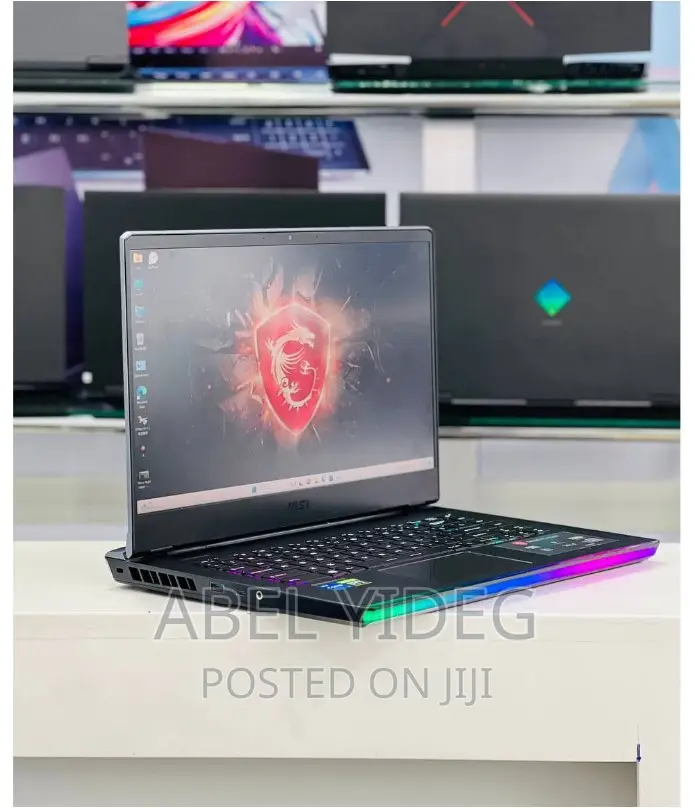 New Laptop MSI GE66 Raider 32GB Intel Core I7 SSD 1T