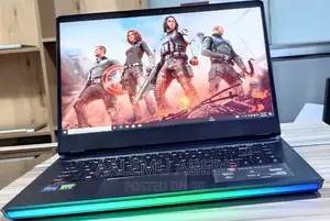 New Laptop MSI GE66 Raider 32GB Intel Core I7 SSD 1T