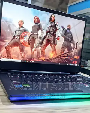 New Laptop MSI GE66 Raider 32GB Intel Core I7 SSD 1T