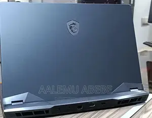 New Laptop MSI GE66 Raider 32GB Intel Core I7 SSD 1T