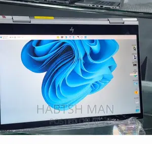 New Laptop HP Pavilion 14 8GB Intel Core i5 SSD 256GB