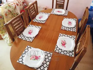 Photo - የጠረጴዛ ምንጣፎች