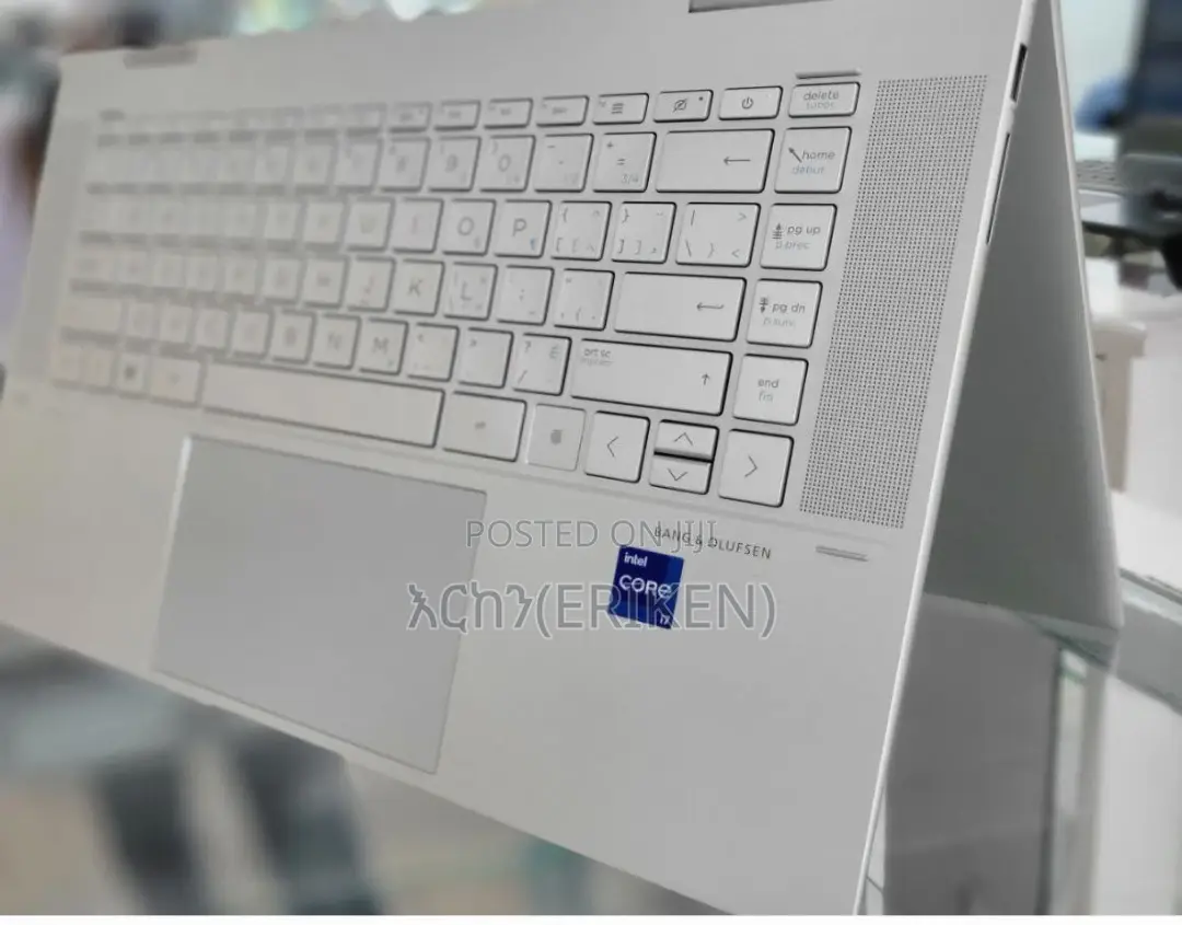 New Laptop HP Envy X360 16GB Intel Core I7 SSD 512GB