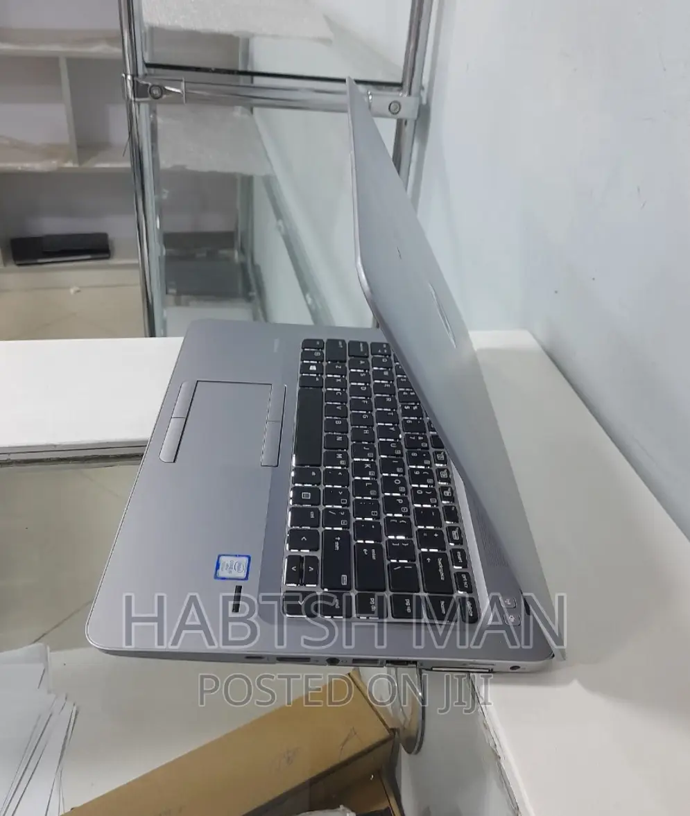 New Laptop HP EliteBook 840 G4 8GB Intel Core I5 HDD 1T