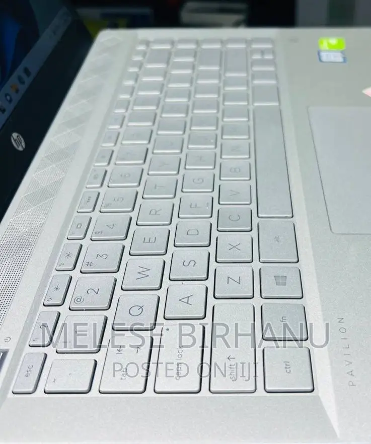 New Laptop HP Pavilion 14 8GB Intel Core I7 HDD+SSD 1T