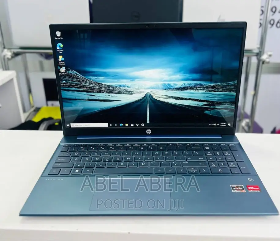 New Laptop HP Pavilion 15 16GB AMD Ryzen 7 SSD 512GB