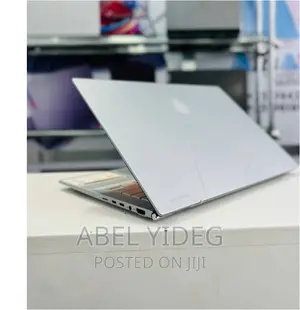 New Laptop Asus ZenBook UX430UA 16GB Intel Core I7 SSD 512GB