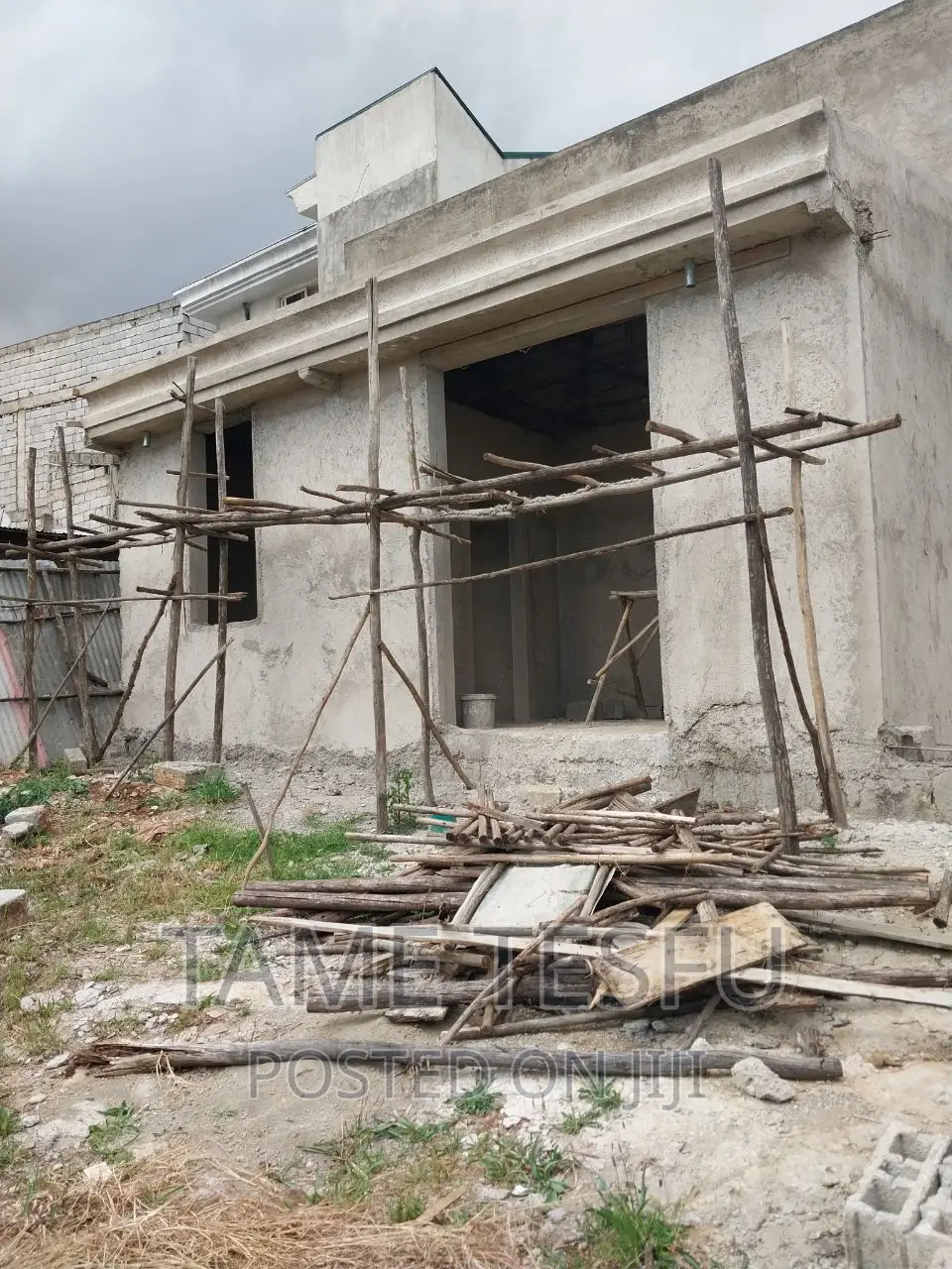 Furnished 2bdrm House in Yeka Kidanemihiret for sale