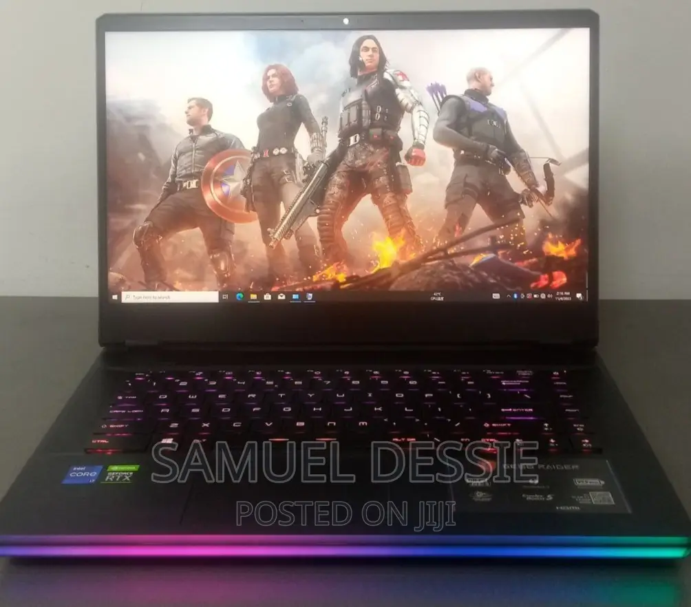 New Laptop MSI GE66 Raider 32GB Intel Core I7 SSD 1T