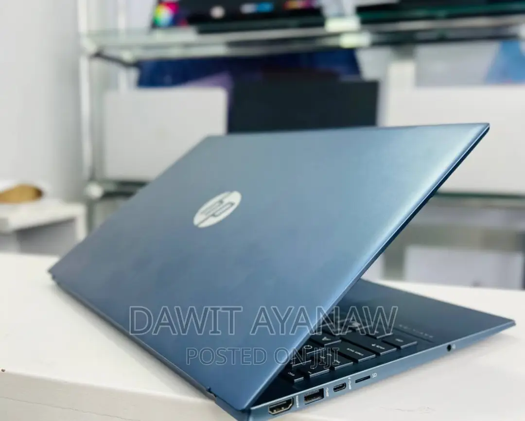 New Laptop HP 16GB AMD Ryzen 7 SSD 512GB