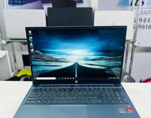 New Laptop HP 16GB AMD Ryzen 7 SSD 512GB