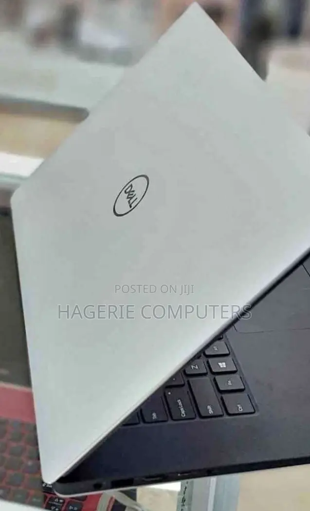 New Laptop Dell XPS 15 32GB Intel Core I7 SSD 1T