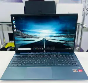 New Laptop HP Pavilion 15 16GB AMD Ryzen 7 SSD 512GB