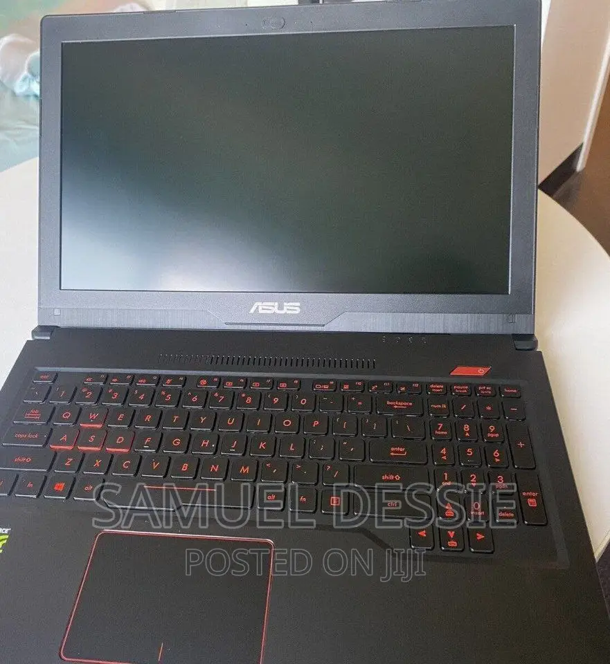 New Laptop Asus ROG Strix G15 8GB Intel Core I7 HDD+SSD 1T