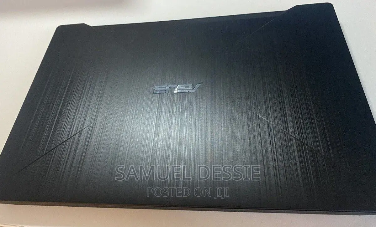 New Laptop Asus ROG Strix G15 8GB Intel Core I7 HDD+SSD 1T