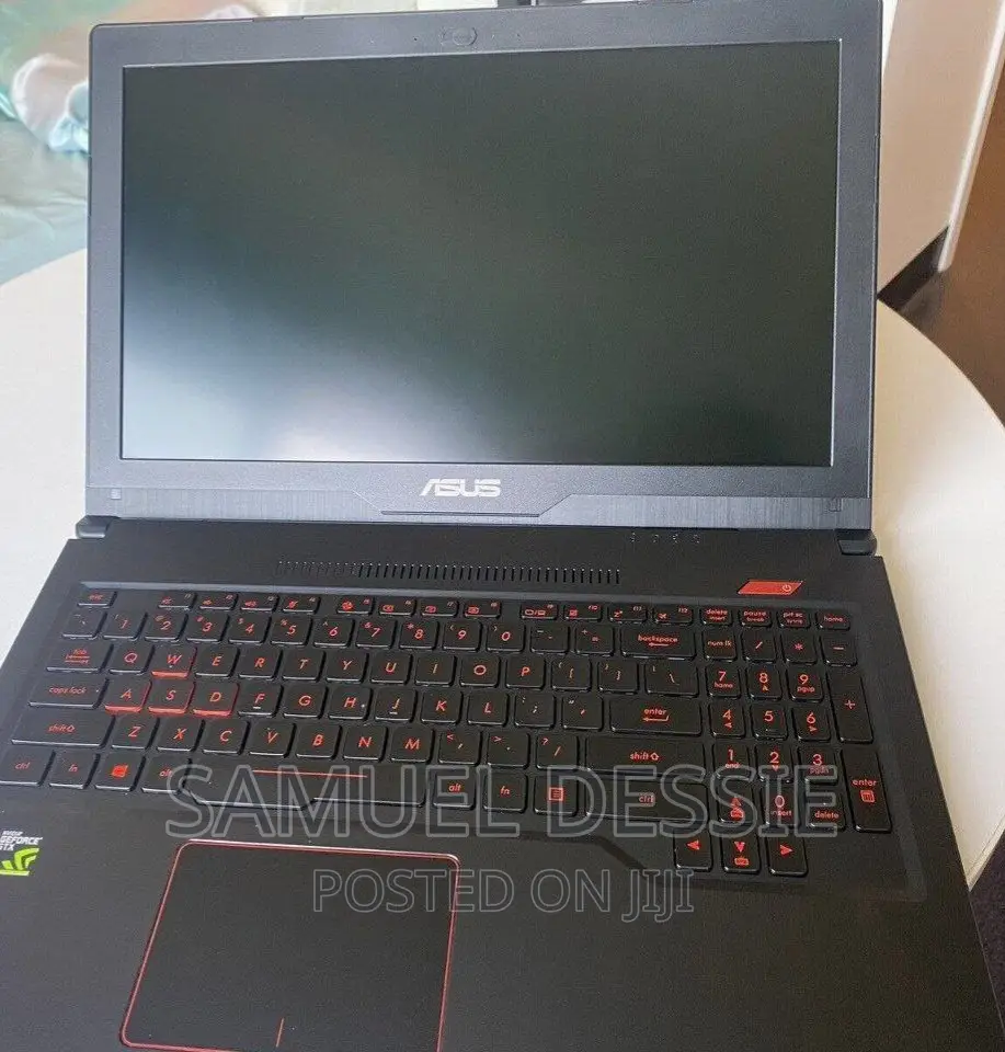 New Laptop Asus ROG Strix G15 8GB Intel Core I7 HDD+SSD 1T