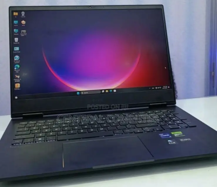 New Laptop HP Omen 17-An188nr 16GB Intel Core I7 SSD 512GB