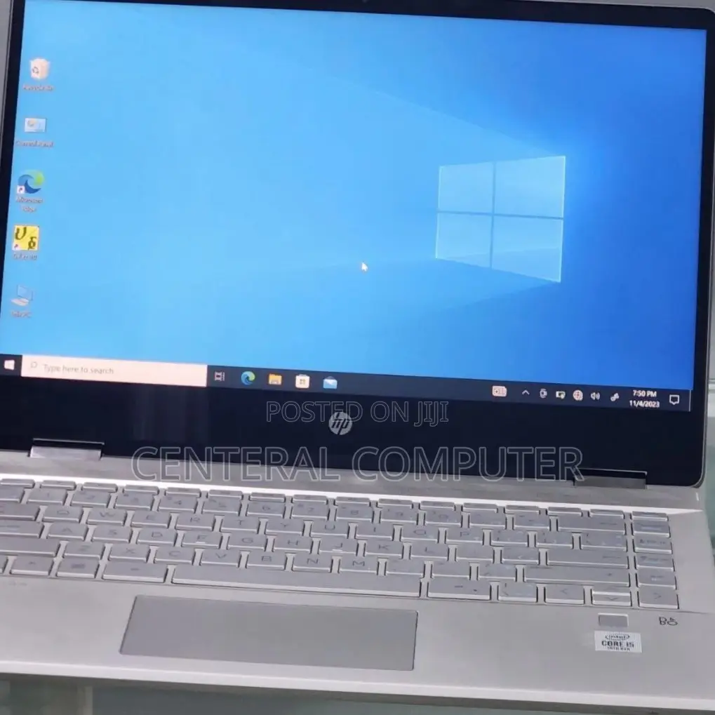 New Laptop HP Pavilion 13z 8GB Intel Core I5 SSD 256GB