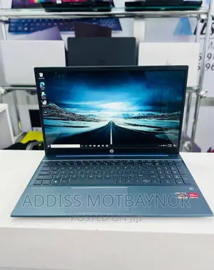 Photo - New Laptop HP Pavilion 15 16GB Intel Core I7 SSD 512GB