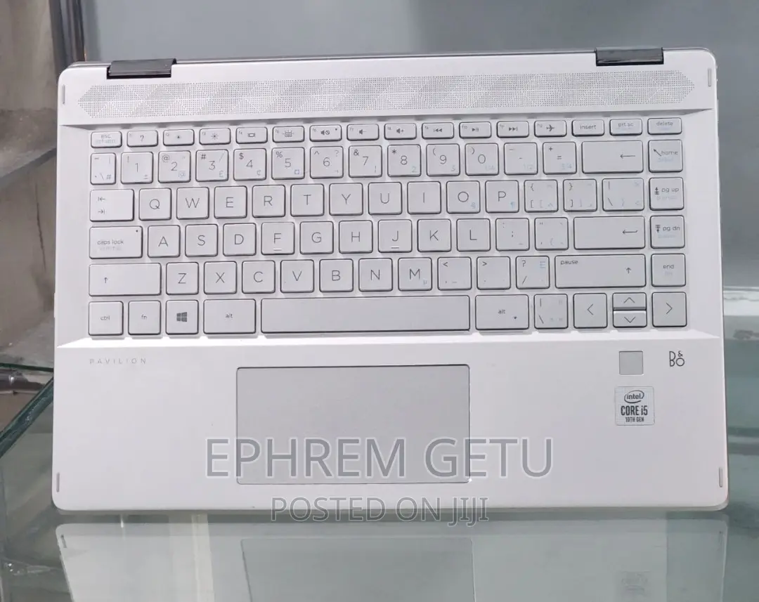 New Laptop HP Pavilion 14 8GB Intel Core I5 SSD 256GB