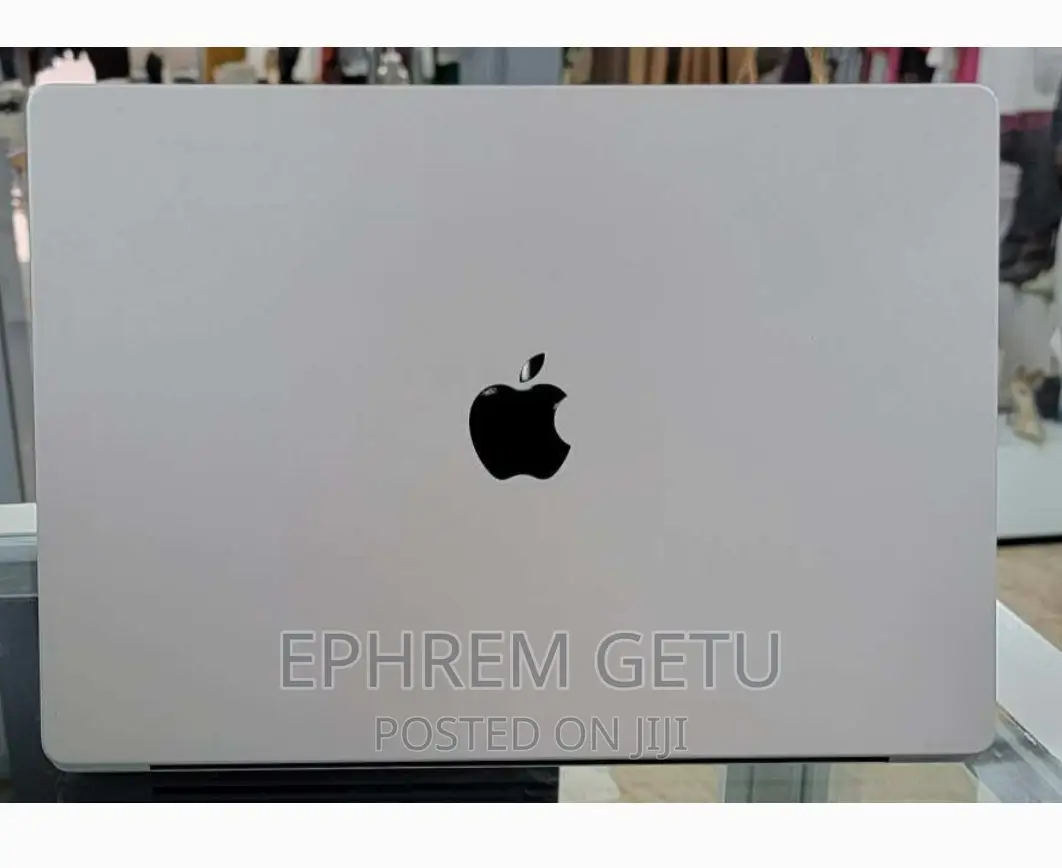 New Laptop Apple MacBook Pro 2021 M1 16GB Apple M1 Pro SSD 512GB