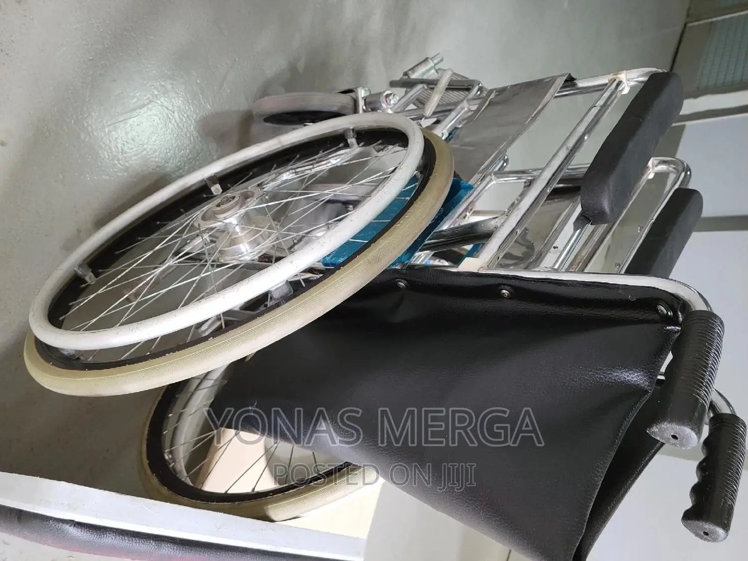 Used/Commode-Wheelchair/Commode WHEELCHAIR,(SQ1007)/