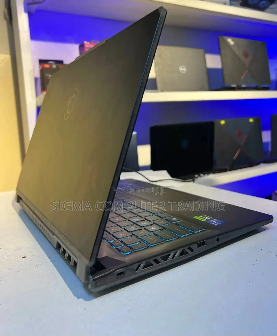 New Laptop MSI GF63 16GB Intel Core I7 SSD 512GB