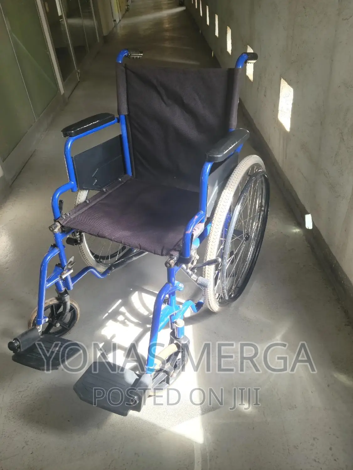 Used Wellness Lightweight Foldable Self Propelled Wheelchair
