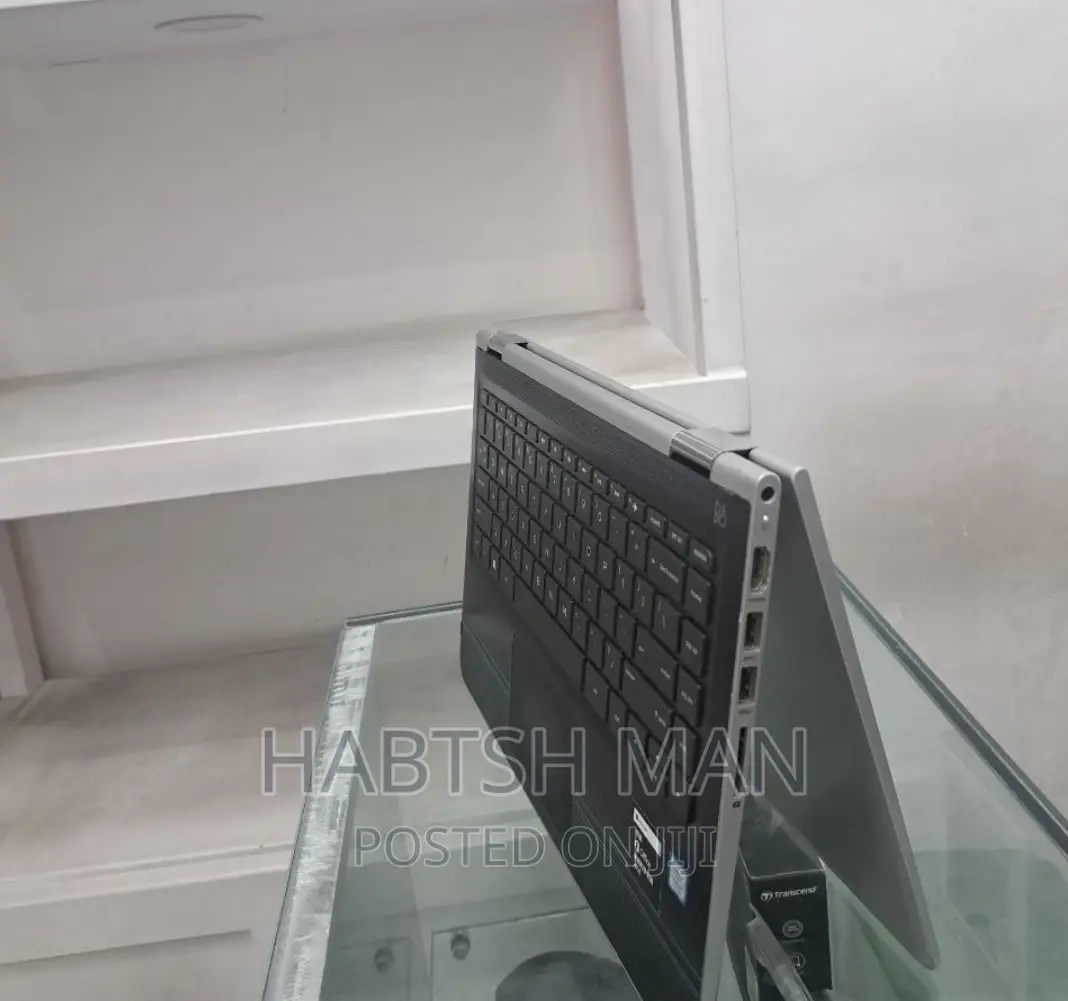 New Laptop HP Pavilion 14 8GB Intel Core I5 SSD 256GB