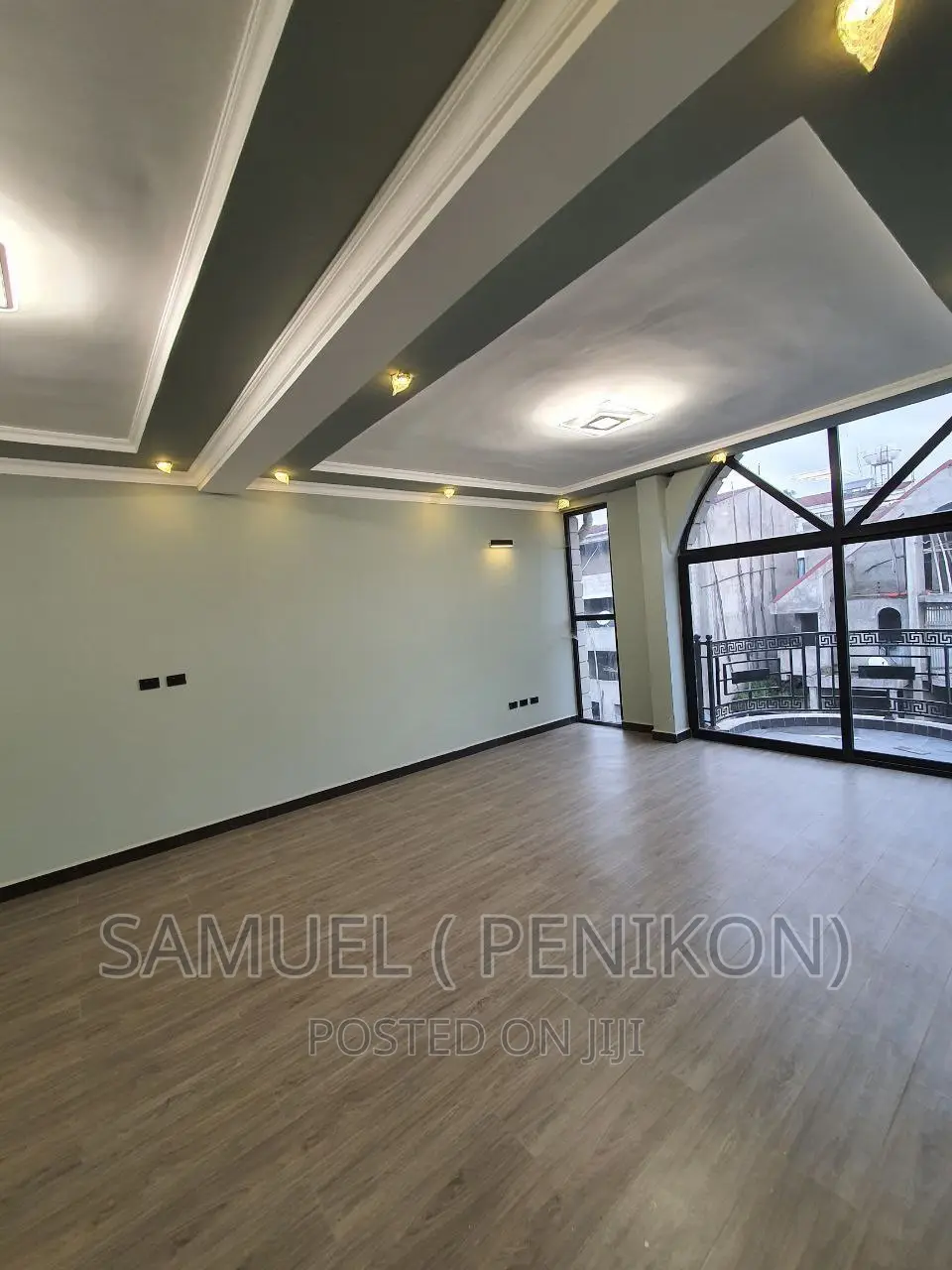 7bdrm House in Lexury House, Yeka for sale