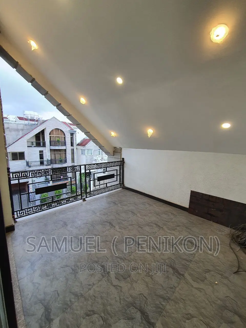 7bdrm House in Lexury House, Yeka for sale