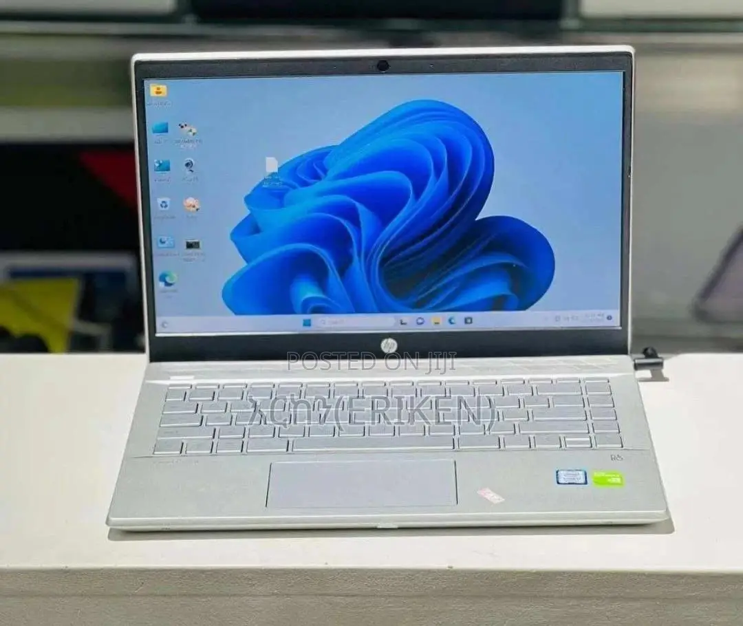 New Laptop HP Pavilion 15 8GB Intel Core i7 HDD+SSD 1T