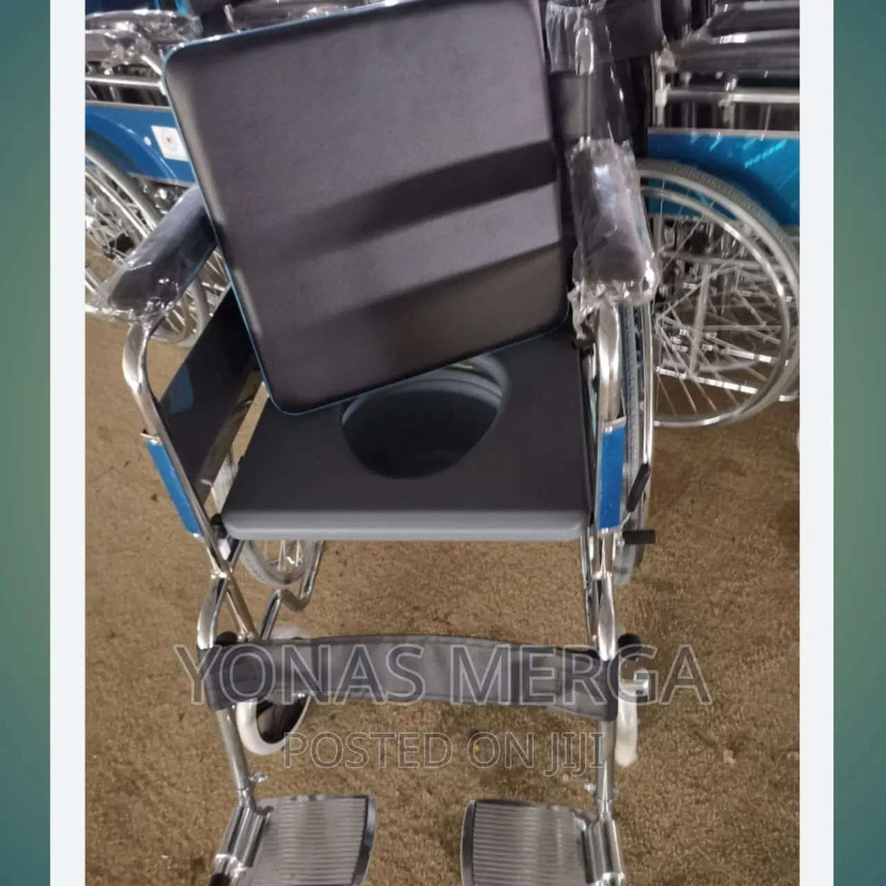 Wheelchair Trolley,With Toilet Collapsible Portable Light