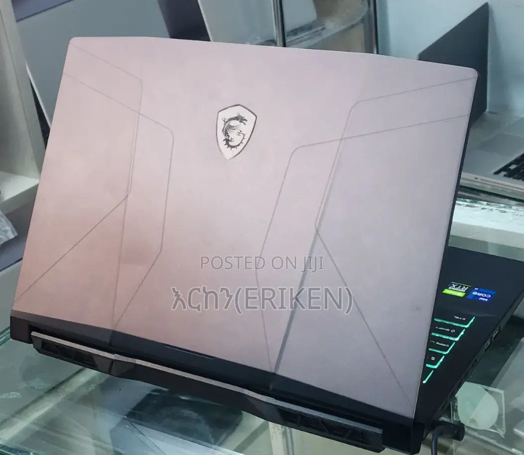 New Laptop MSI Pulse GL66 16GB Intel Core i7 SSD 512GB
