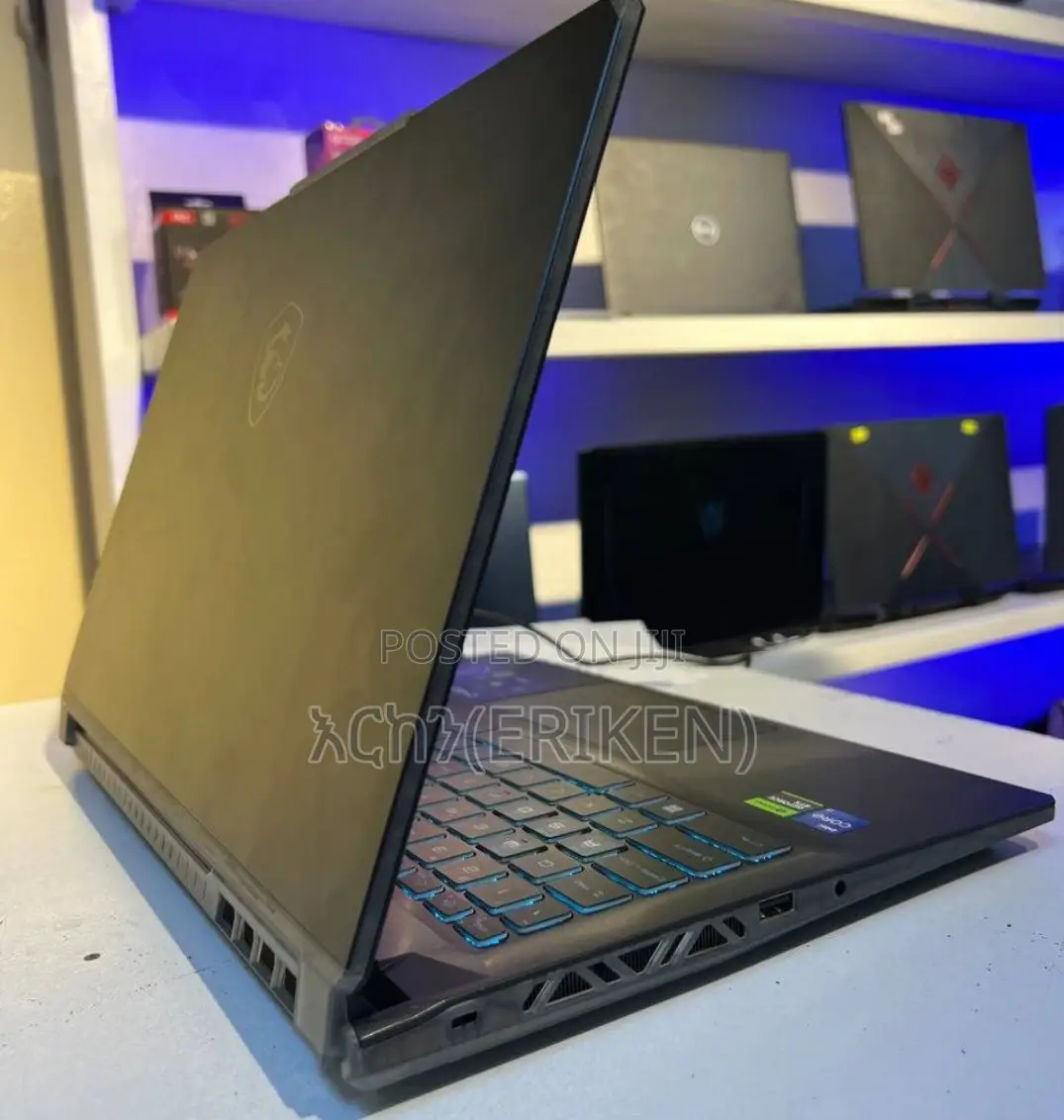 New Laptop MSI MSI Sword 15 16GB Intel Core I7 SSD 512GB