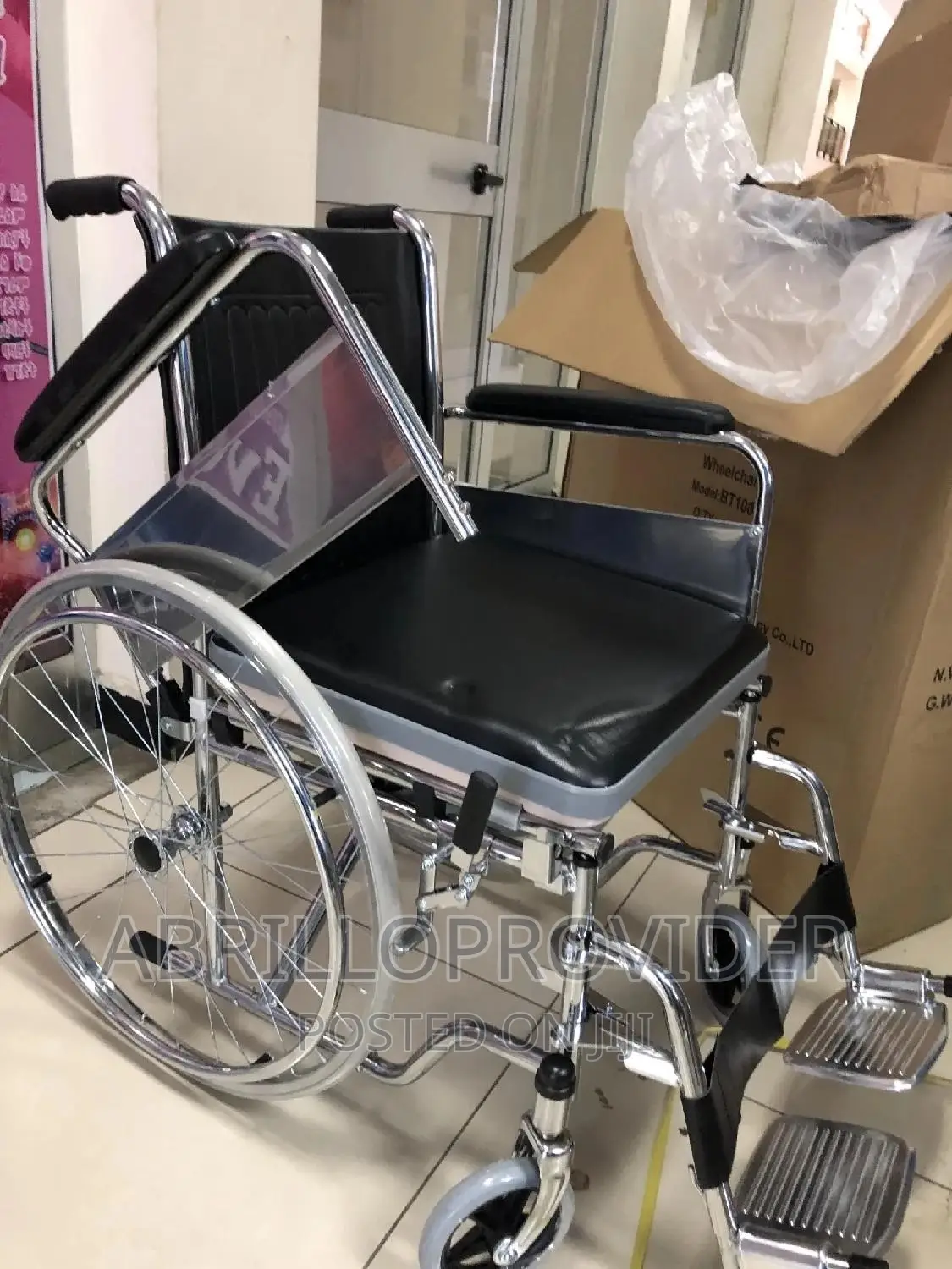 Almunium Wheel Commode Chair/Toilet Wheelchair#Wheelchair