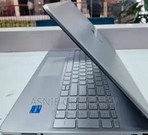 New Laptop HP EliteBook 840 256GB Intel Core I5 SSD 512GB