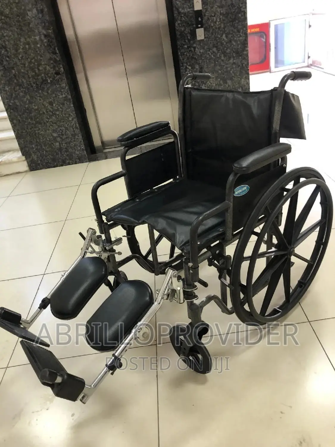 High-Leg Wheelchair/Wheelchair/Foldable-Wheelchair-Wheelchar