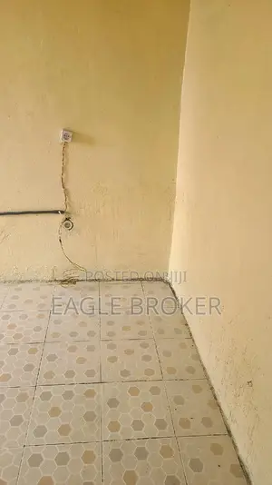 2bdrm Condo in Eagle Broker, Yeka for sale