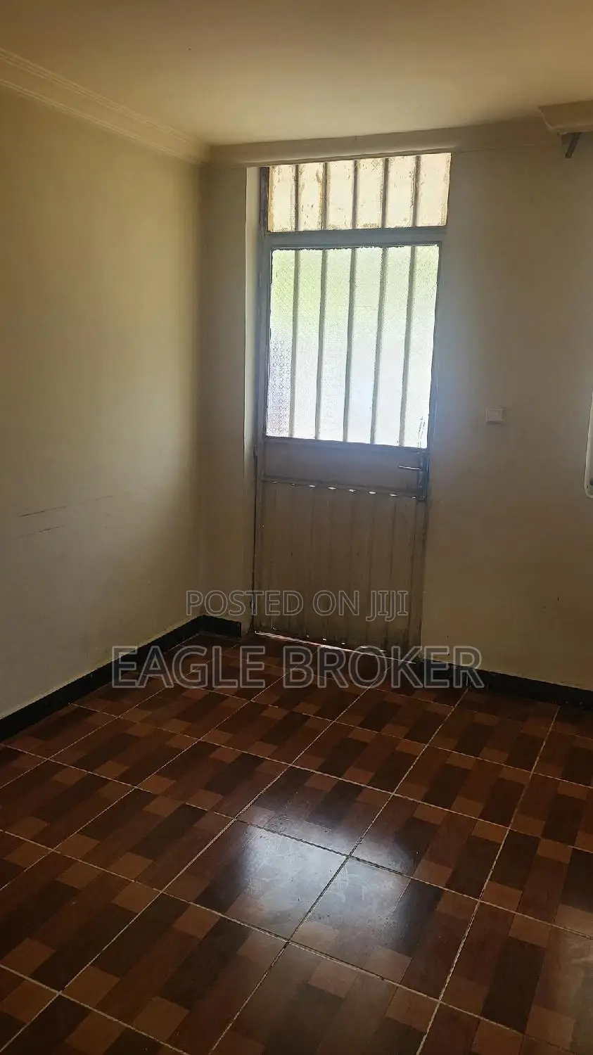 2bdrm Condo in Eagle Broker, Yeka for sale